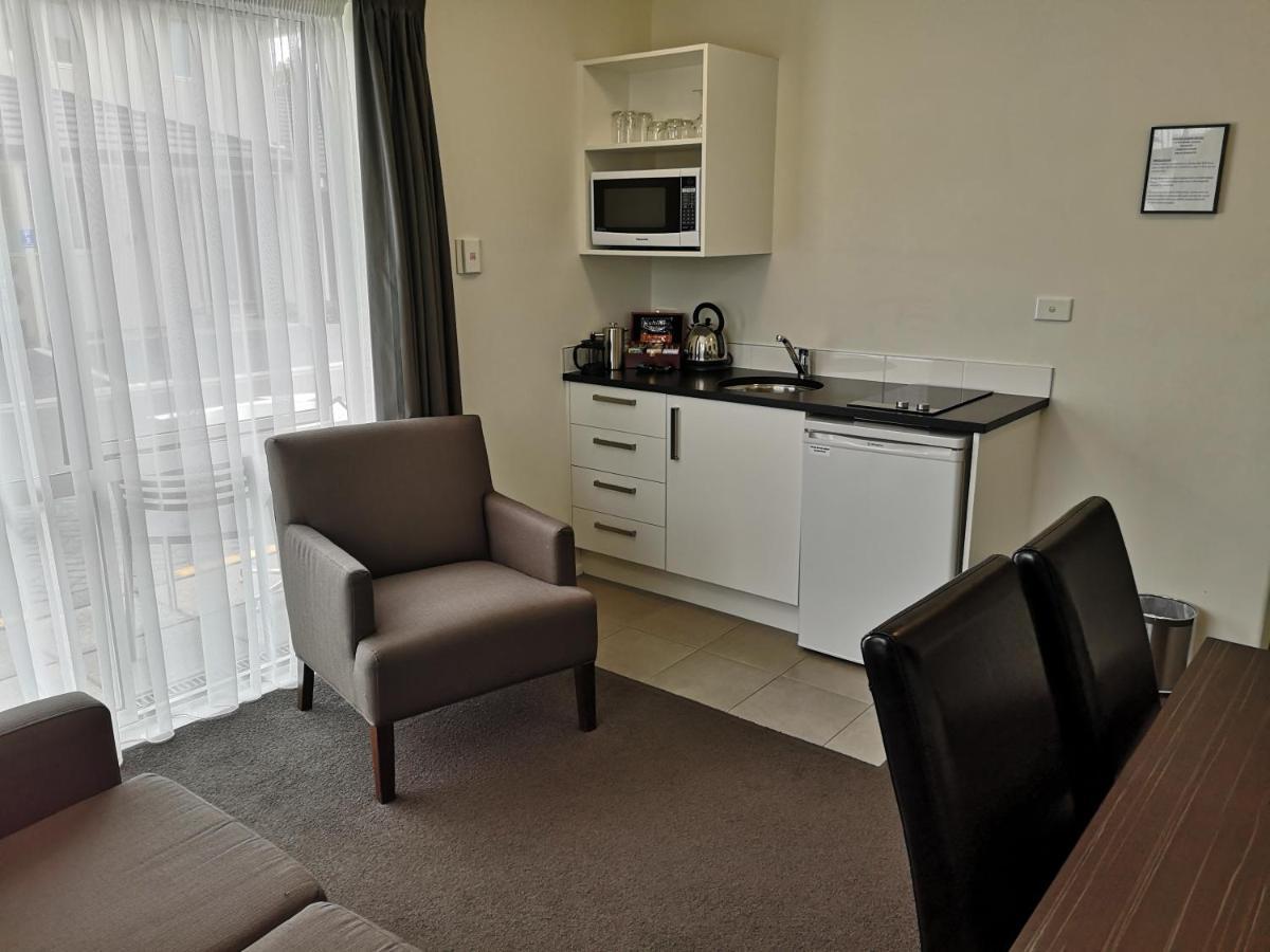 Airport Palms Motel Christchurch Bagian luar foto