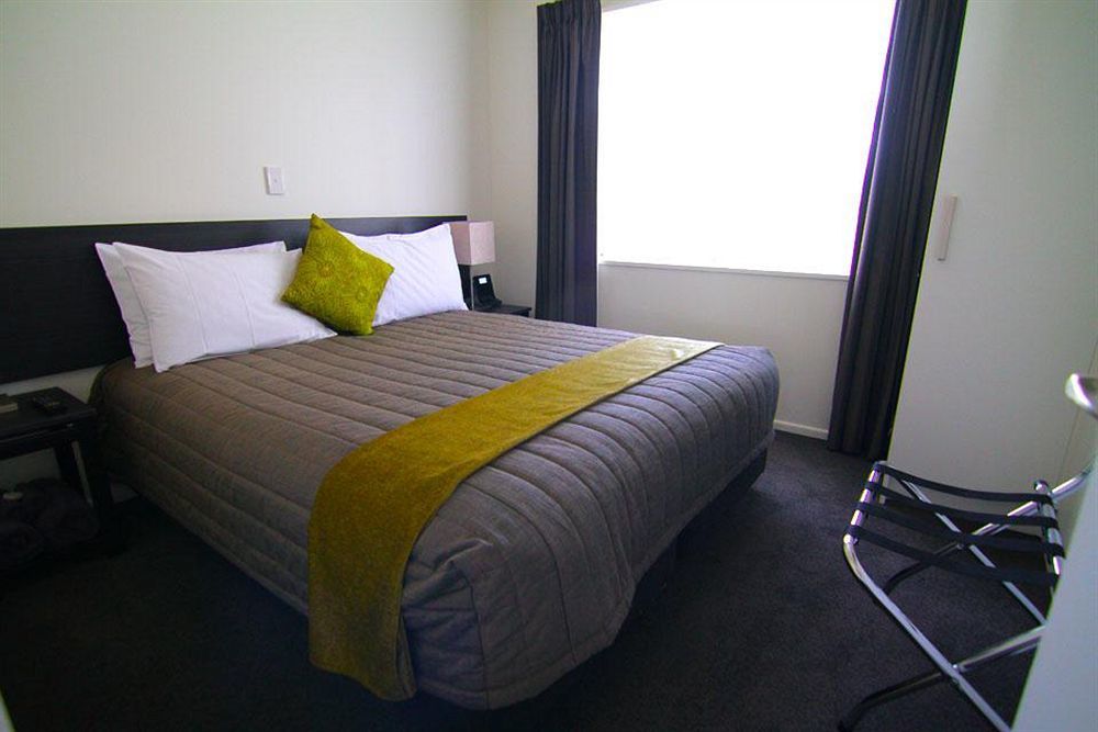 Airport Palms Motel Christchurch Bagian luar foto