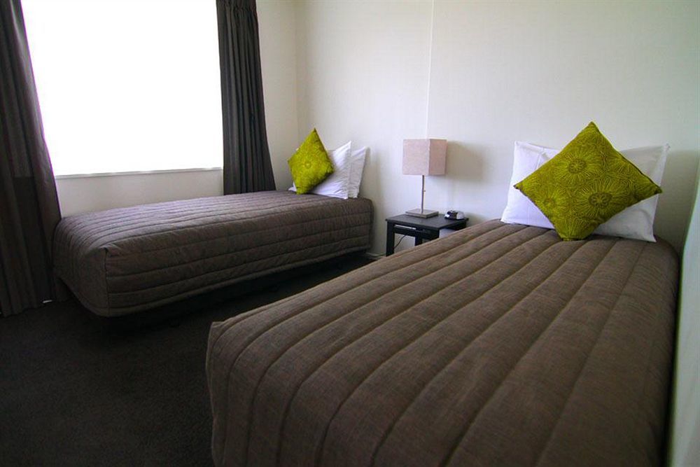 Airport Palms Motel Christchurch Bagian luar foto