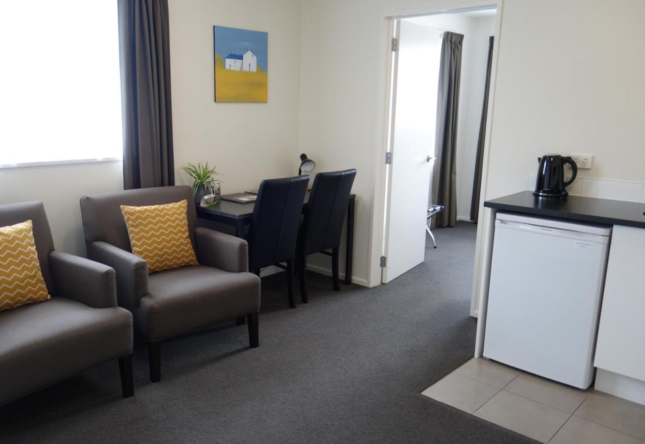 Airport Palms Motel Christchurch Bagian luar foto
