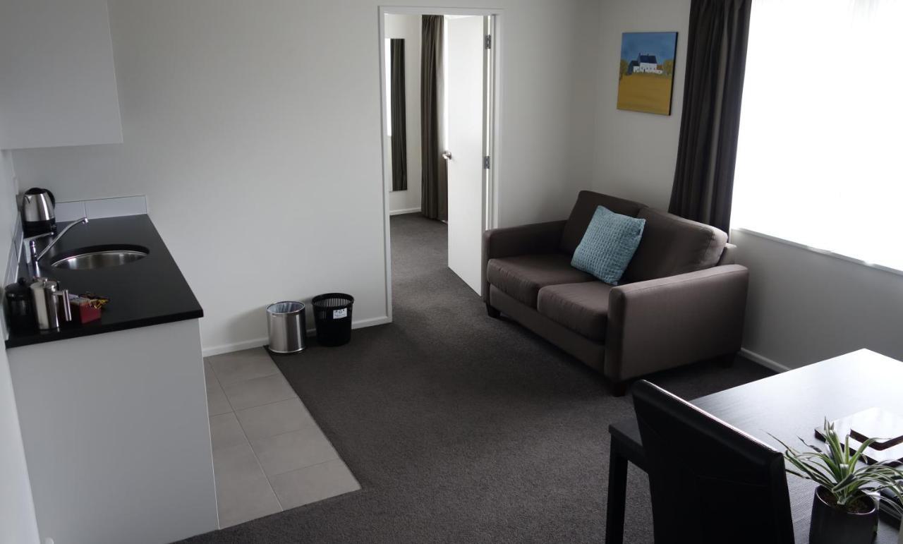 Airport Palms Motel Christchurch Bagian luar foto